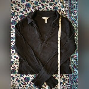H&M Black Ribbed Collared Long Sleeved Top
